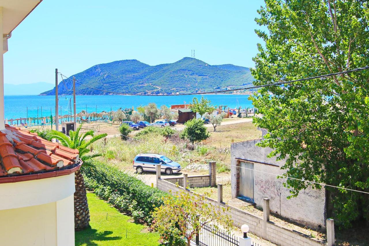 Starfish Villa Nea Iraklitsa Exterior foto