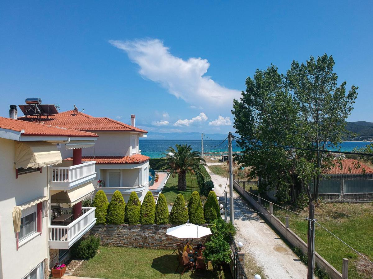 Starfish Villa Nea Iraklitsa Exterior foto